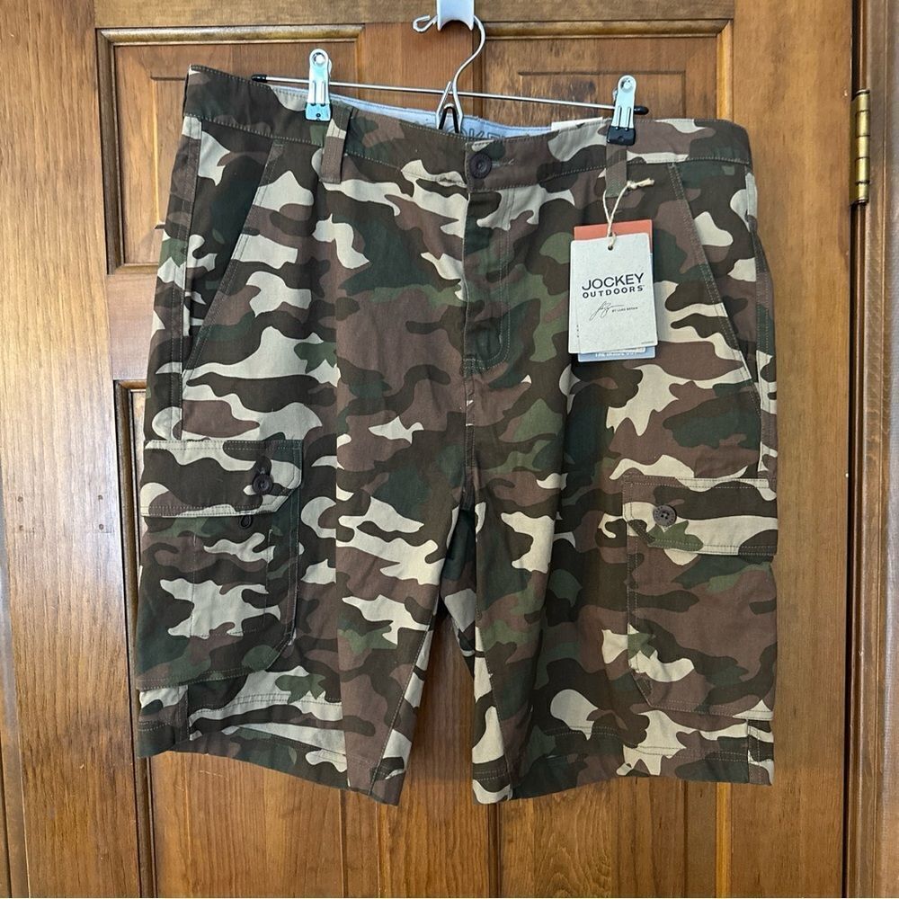 Jockey Outdoors Brown Camo Cargo Shorts Men's Size 38 NWT